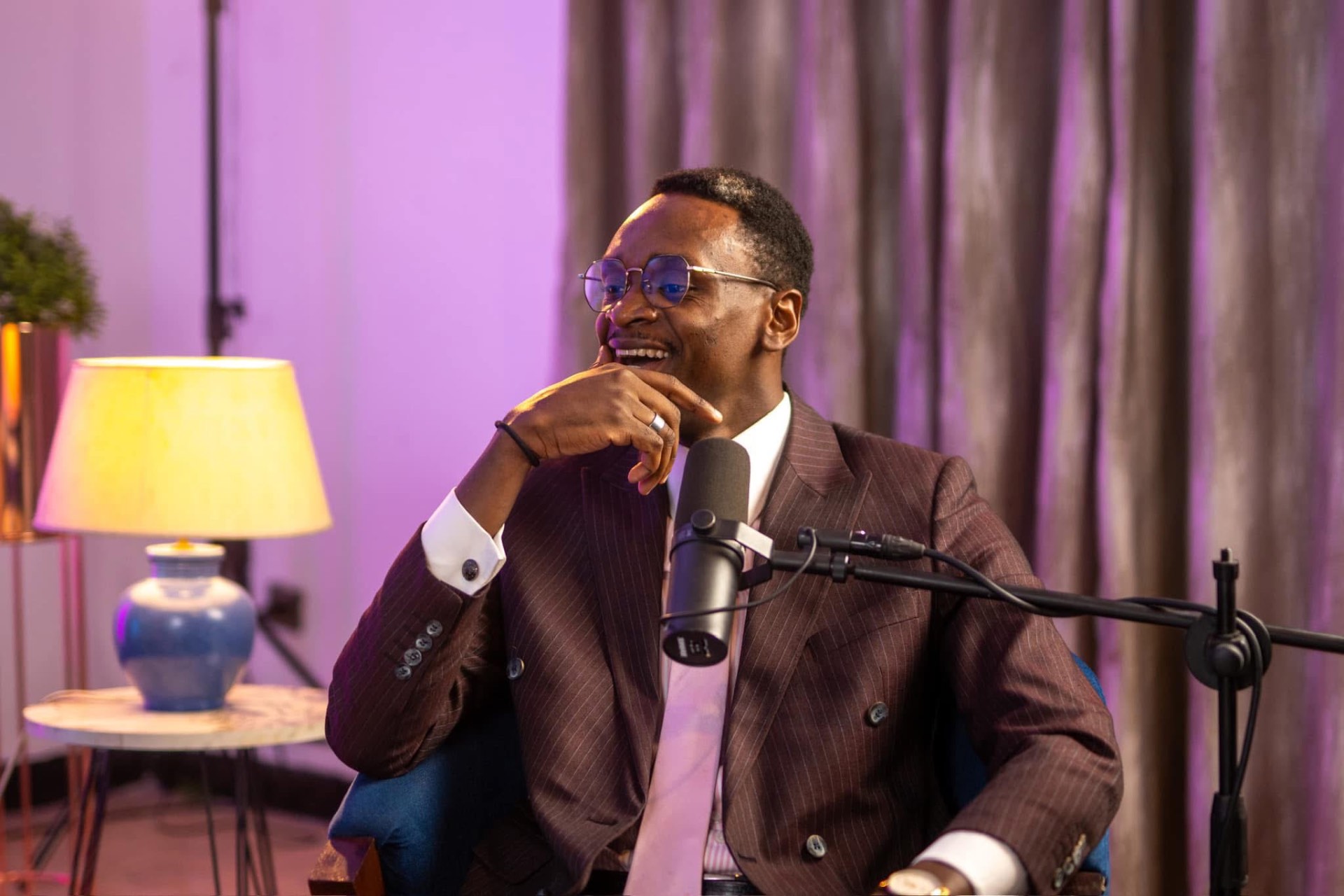 Jonathan Isaac K. — animateur podcast JIK Consulting